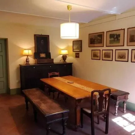 Σπίτι διακοπών Charming 8-Bed Villa In Certaldo